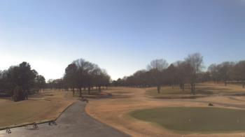 Weather camera view of Windyke Country Club.