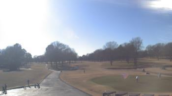 Weather camera view of Windyke Country Club.