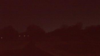 Weather camera view of Windyke Country Club.