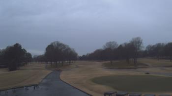 Weather camera view of Windyke Country Club.