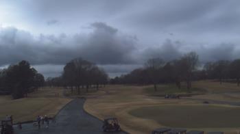 Weather camera view of Windyke Country Club.