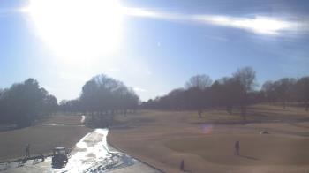 Weather camera view of Windyke Country Club.