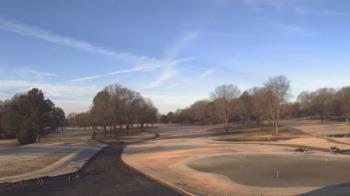 Weather camera view of Windyke Country Club.