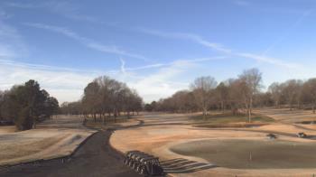 Weather camera view of Windyke Country Club.