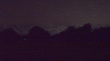 Weather camera view of Windyke Country Club.