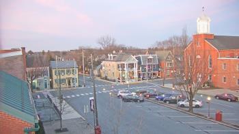 Weather camera view of A&M Pizza.