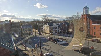 Weather camera view of A&M Pizza.