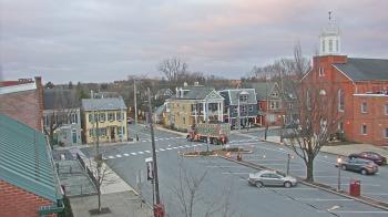 Weather camera view of A&M Pizza.