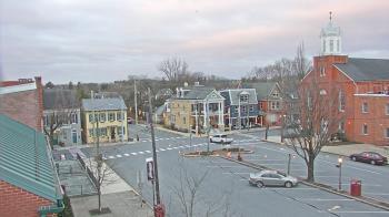 Weather camera view of A&M Pizza.