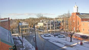 Weather camera view of A&M Pizza.