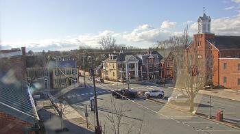 Weather camera view of A&M Pizza.