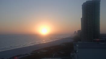 Weather camera view of Island House Hotel.