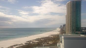 Weather camera view of Island House Hotel.