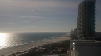 Weather camera view of Island House Hotel.