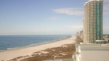 Weather camera view of Island House Hotel.