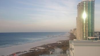 Weather camera view of Island House Hotel.