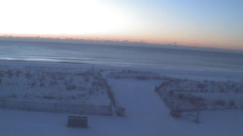 Weather camera view of Beach Patrol HQ.