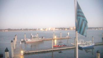 Weather camera view of Morning Star Marina.