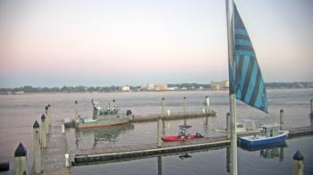 Weather camera view of Morning Star Marina.