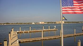 Weather camera view of Morning Star Marina.