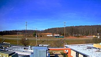 Weather camera view of New Bloomfield ES.