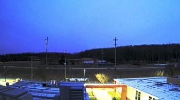 Weather camera view of New Bloomfield ES.