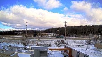 Weather camera view of New Bloomfield ES.