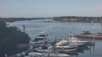 Weather camera view of Hamilton Harbor Yacht Club.