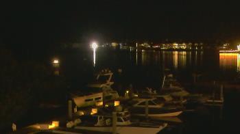 Weather camera view of Hamilton Harbor Yacht Club.