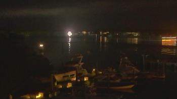 Weather camera view of Hamilton Harbor Yacht Club.