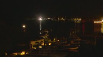 Weather camera view of Hamilton Harbor Yacht Club.
