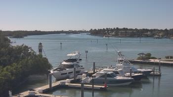 Weather camera view of Hamilton Harbor Yacht Club.