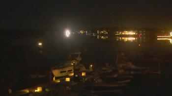 Weather camera view of Hamilton Harbor Yacht Club.