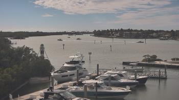 Weather camera view of Hamilton Harbor Yacht Club.