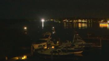 Weather camera view of Hamilton Harbor Yacht Club.