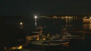 Weather camera view of Hamilton Harbor Yacht Club.