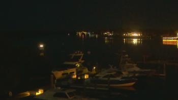 Weather camera view of Hamilton Harbor Yacht Club.