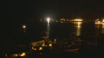 Weather camera view of Hamilton Harbor Yacht Club.