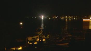 Weather camera view of Hamilton Harbor Yacht Club.