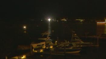 Weather camera view of Hamilton Harbor Yacht Club.