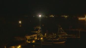 Weather camera view of Hamilton Harbor Yacht Club.