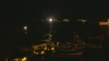 Weather camera view of Hamilton Harbor Yacht Club.