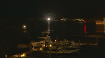 Weather camera view of Hamilton Harbor Yacht Club.