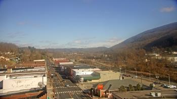 Weather camera view of Hotel Norton.