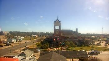 Weather camera view of City of Navasota.