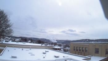 Weather camera view of Roy A Hunt Elementary School.