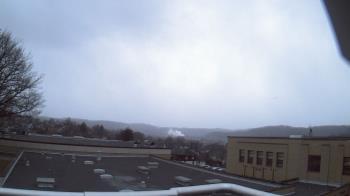 Weather camera view of Roy A Hunt Elementary School.