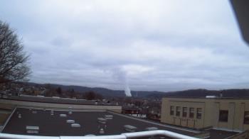 Weather camera view of Roy A Hunt Elementary School.