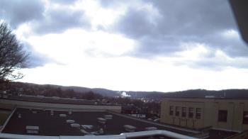 Weather camera view of Roy A Hunt Elementary School.