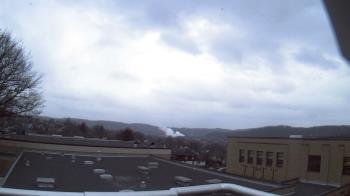 Weather camera view of Roy A Hunt Elementary School.